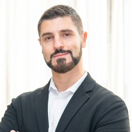 Петър Дяксов